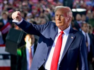 川普:將對華盛頓特區宣布「國家緊急狀態」