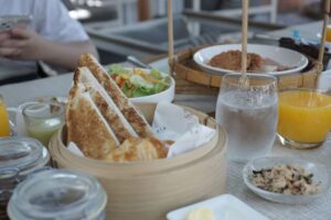 早餐這樣吃恐埋「癌」因？醫示警：常見 4 種加工肉品列一級致癌物